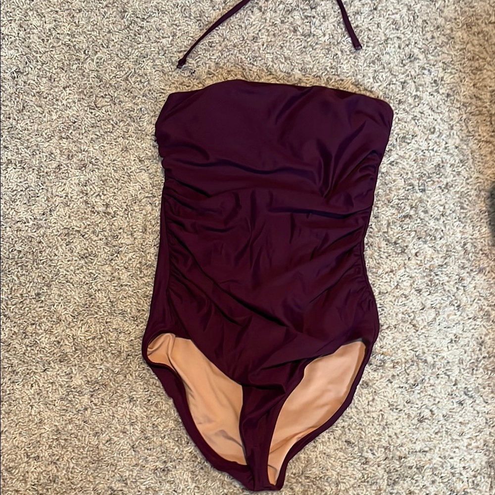 J. Crew ruched one piece bathing suit with detachable strap. Women’s size 6